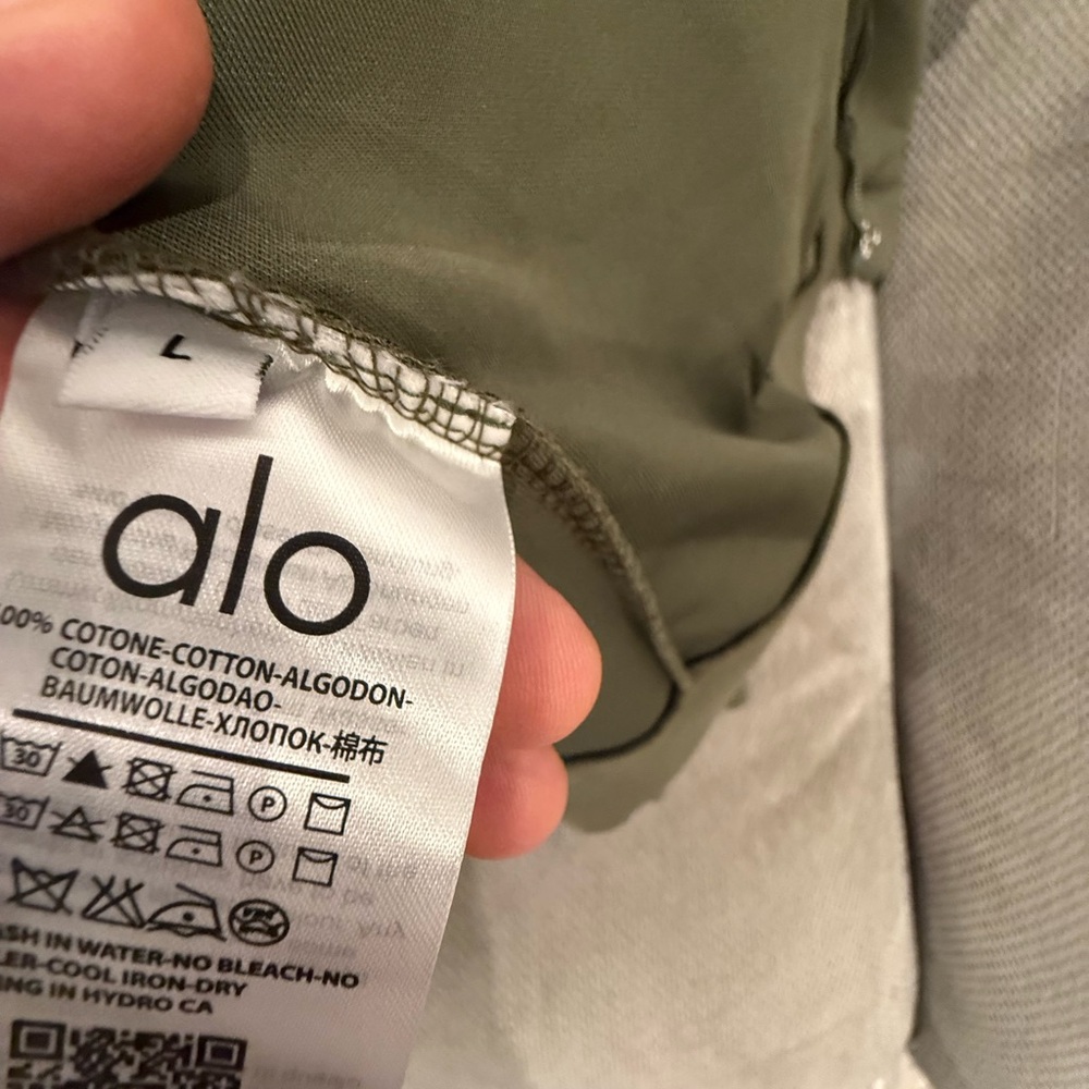 ALO Yoga Sage Green Zip-Up Hoodie - Picture 5 of 5